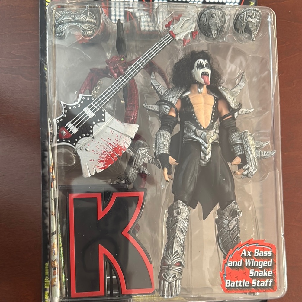 NIB Vintage KISS Gene Simmons McFarlane Toys Ultra Action Figure - Picture 5 of 9